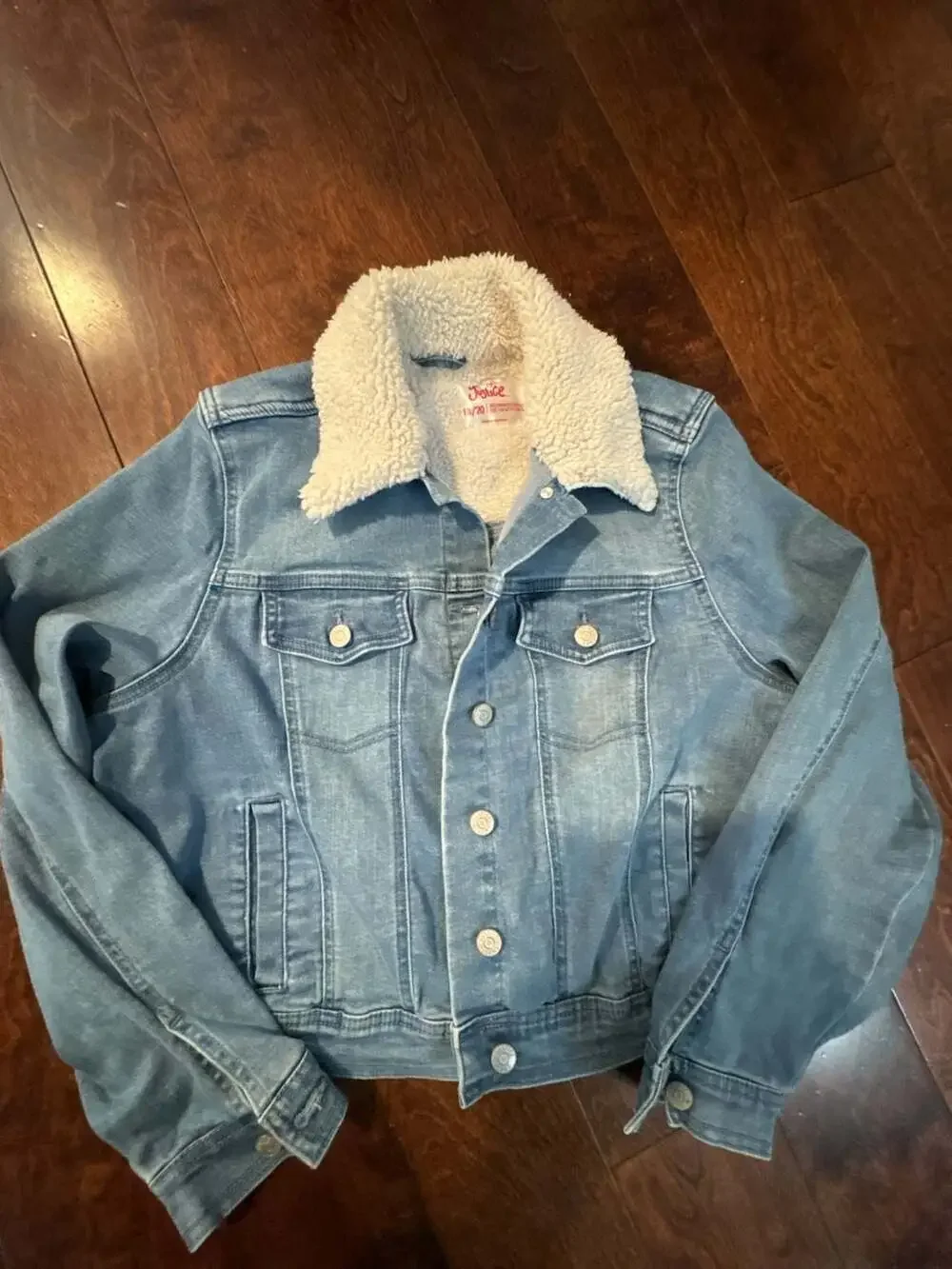 Justice Women's Denim Trucker Jacket with Sherpa Lining, Size 18/20. Med-large